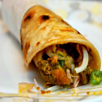 Gondhoraj Chicken Roll