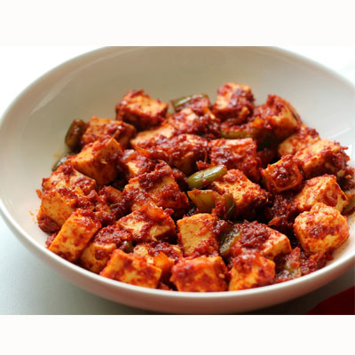 Chilli Garlic Sauce with Paneer