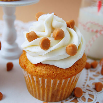 Small Butterscotch Cup Cakes